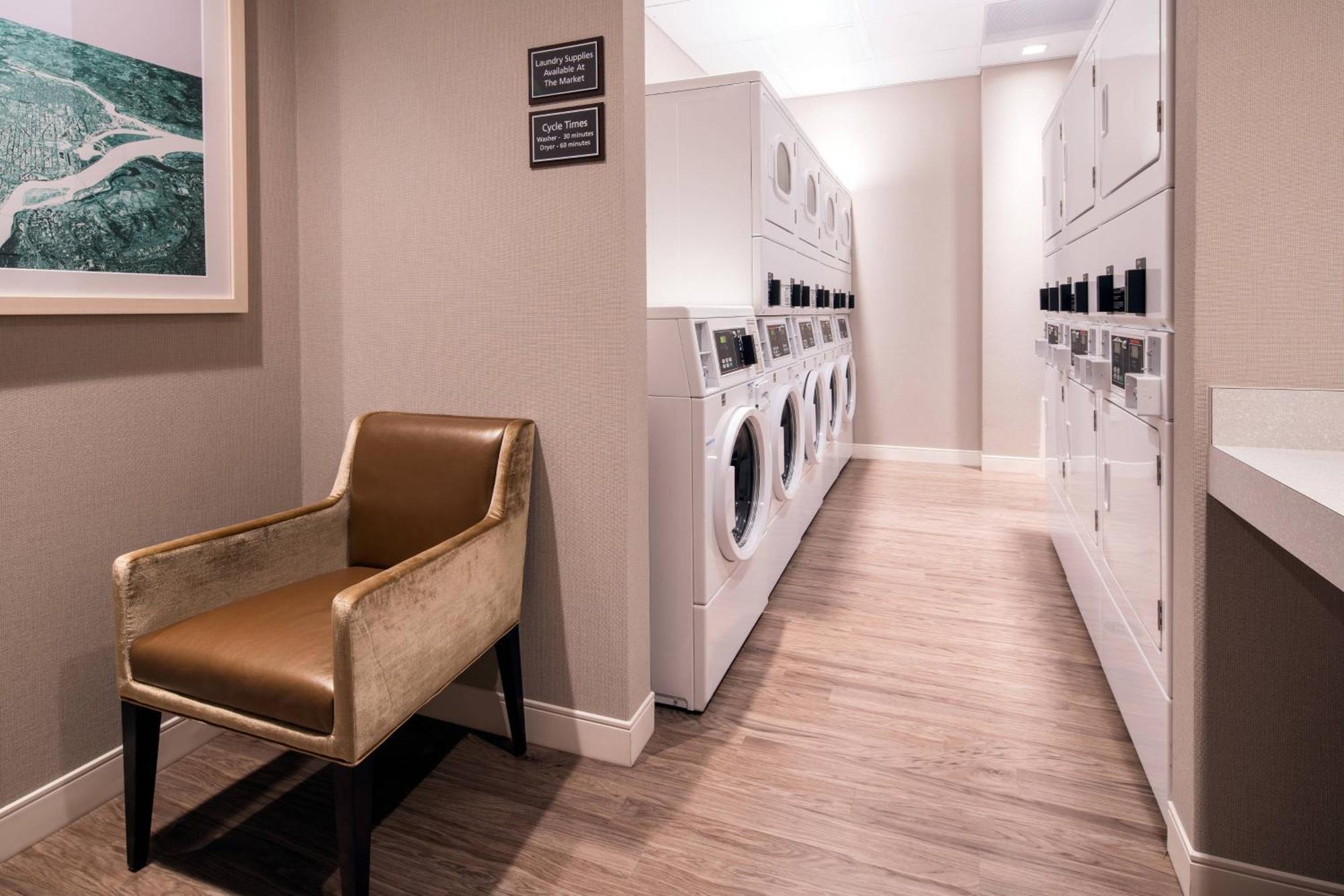 Residence Inn Washington Capitol Hill/Navy Yard Bagian luar foto