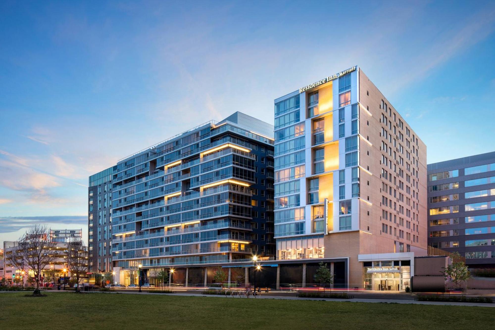 Residence Inn Washington Capitol Hill/Navy Yard Bagian luar foto